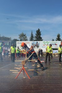 Zawodnik podczas wykonywania jednej z konkurencji